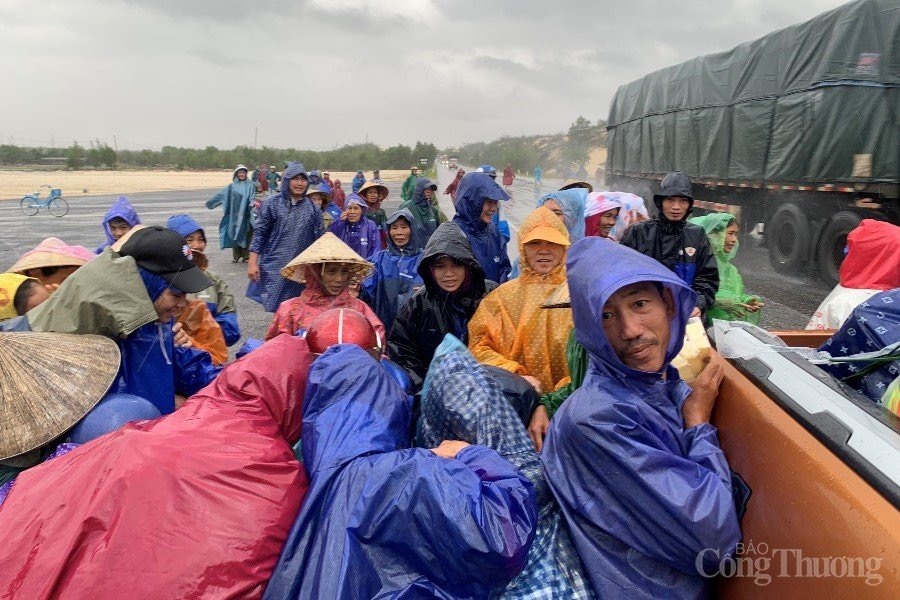 0237-2fff1e2e-6cb3-4c03-b4a0-22b3ef0c216e