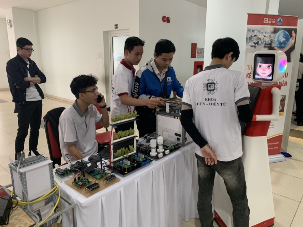 da nang trao giai cuoc thi sinh vien nghien cuu khoa hoc nam 2019