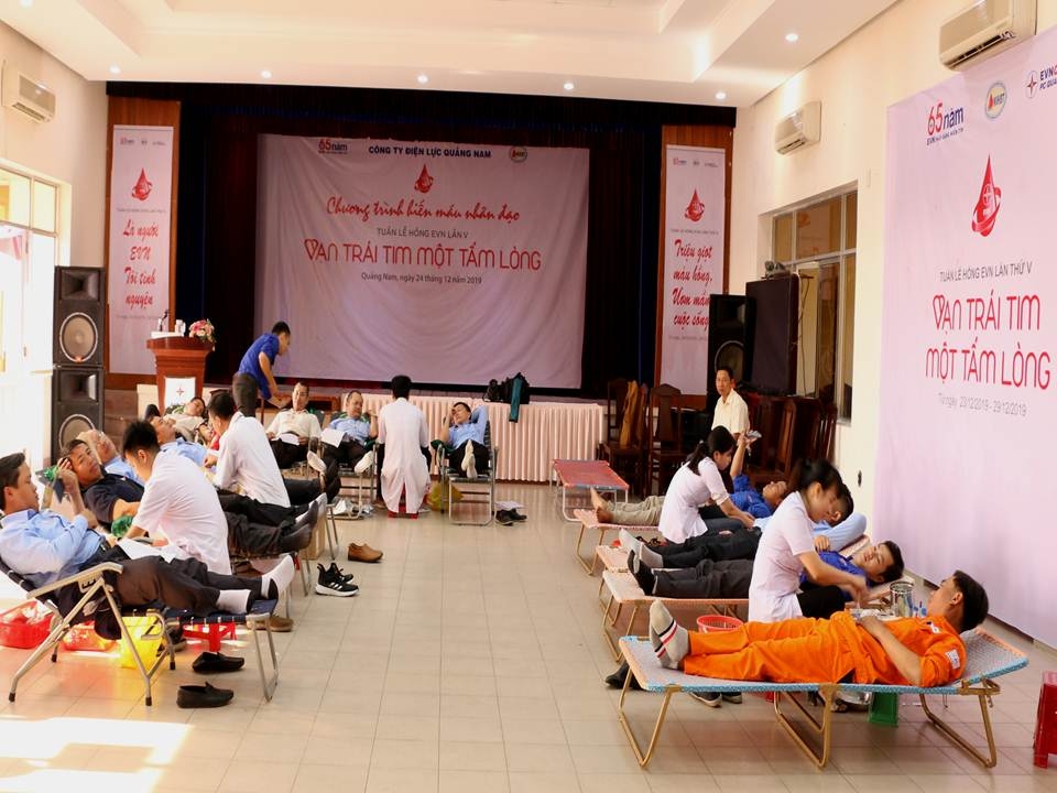 PC Quảng Nam: Hơn 100 đoàn viên tham gia hiến máu tình nguyện pc quang nam hien mau tinh nguyen vi nguoi benh