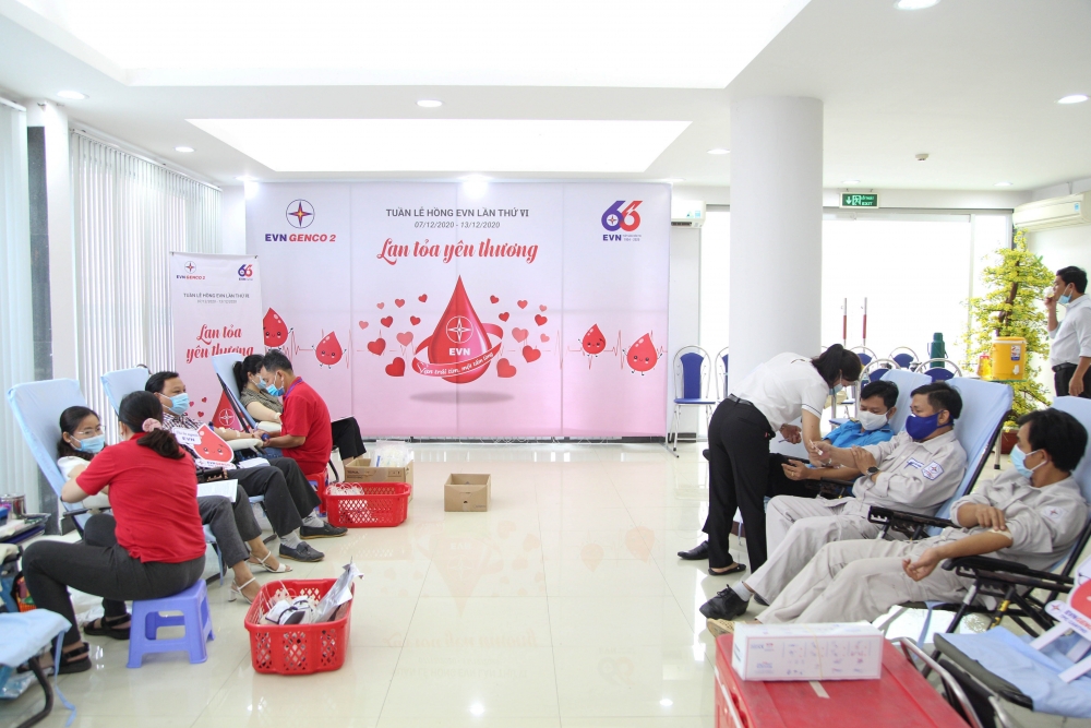 Tổng công ty Phát điện 2 tổ chức tuần lễ hồng EVN lần VI 2238-a8fc538a-6728-4198-bc9d-188f0d23cec1