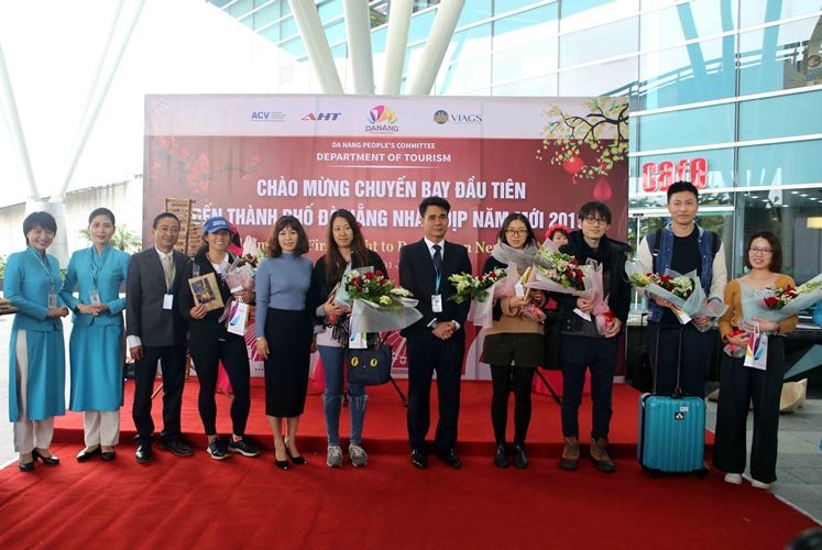 hon 2000 khach du lich quoc te mo hang cho du lich da nang nam 2019