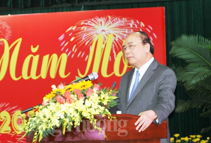 Thủ tướng chúc Tết lãnh đạo, nguyên lãnh đạo cơ quan Trung ương Đảng khu vực miền Trung thu tuong chuc tet lanh dao nguyen lanh dao co quan trung uong dang khu vuc mien trung