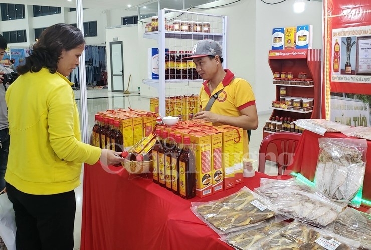 da nang hon 300 gian hang tham gia hoi cho xuan 2020