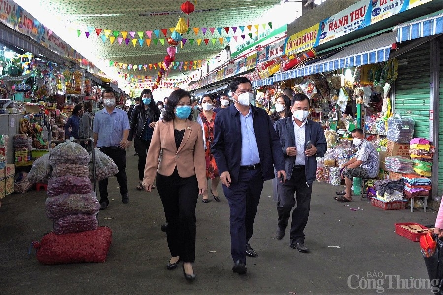 Đà Nẵng: Linh hoạt phòng chống dịch tại các chợ truyền thống, đảm bảo cung ứng hàng hóa dịp Tết