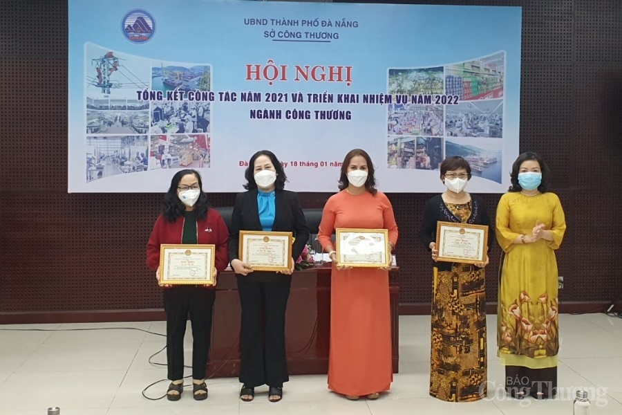 Đà Nẵng: Ngành Công Thương thành phố phải tập trung đẩy mạnh chuyển đổi số Đà Nẵng: Ngành Công Thương thành phố phải tập trung đẩy mạnh chuyển đổi số