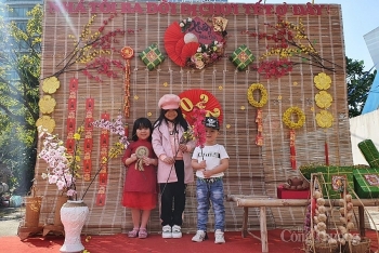 Lưu giữ nét đẹp văn hóa Tết xưa trong “Phiên chợ ngày Tết”