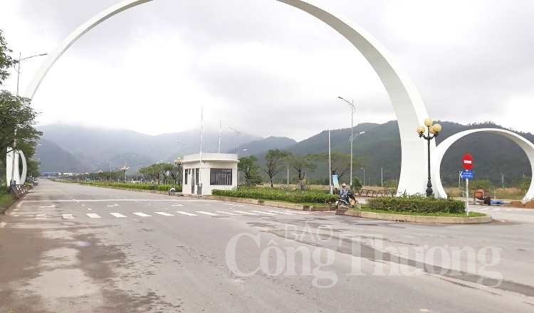 da nang tu ngay 252 gia thue dat trong khu cong nghe cao la 1