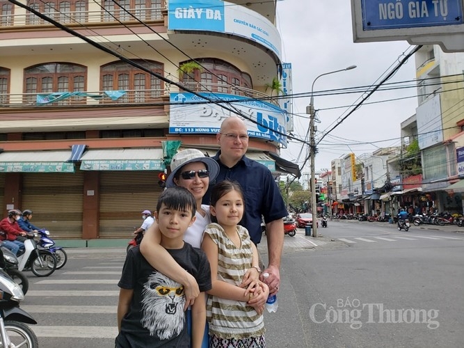 covid 19 u toi khong lo lang toi thay thoai mai voi ky nghi tai viet nam