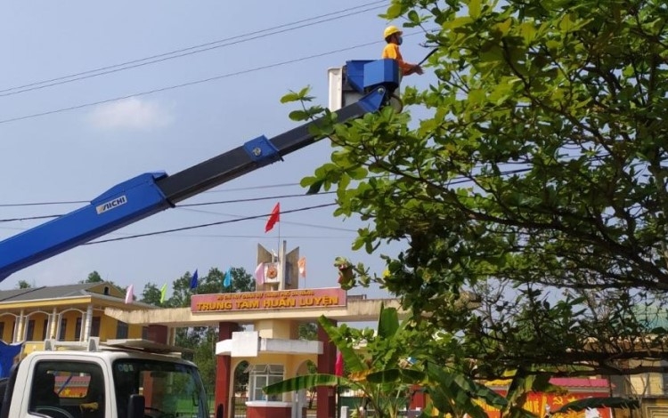 da nang dam bao dien phuc vu khu tiep nhan cach ly cong dan tu vung dich tro ve