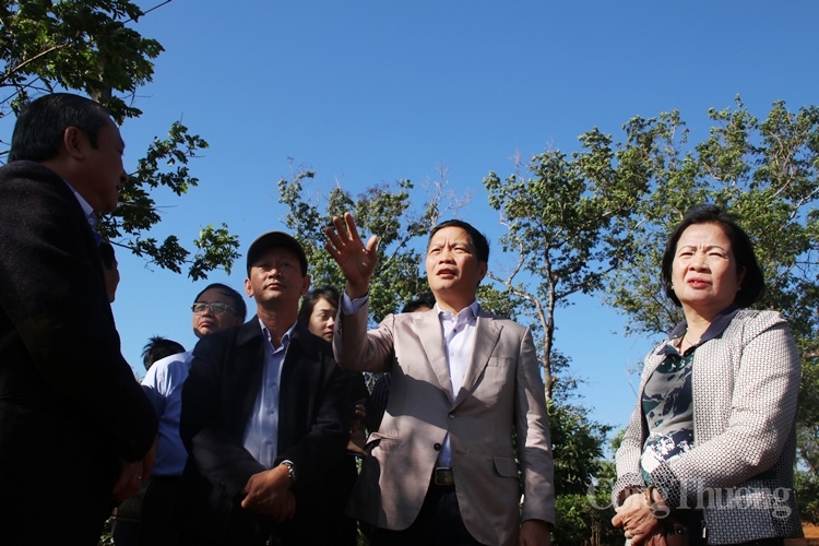 Bộ trưởng Bộ Công Thương thị sát việc triển khai các dự án năng lượng tại Gia Lai bo truong bo cong thuong thi sat viec trien khai cac du an nang luong tai gia lai