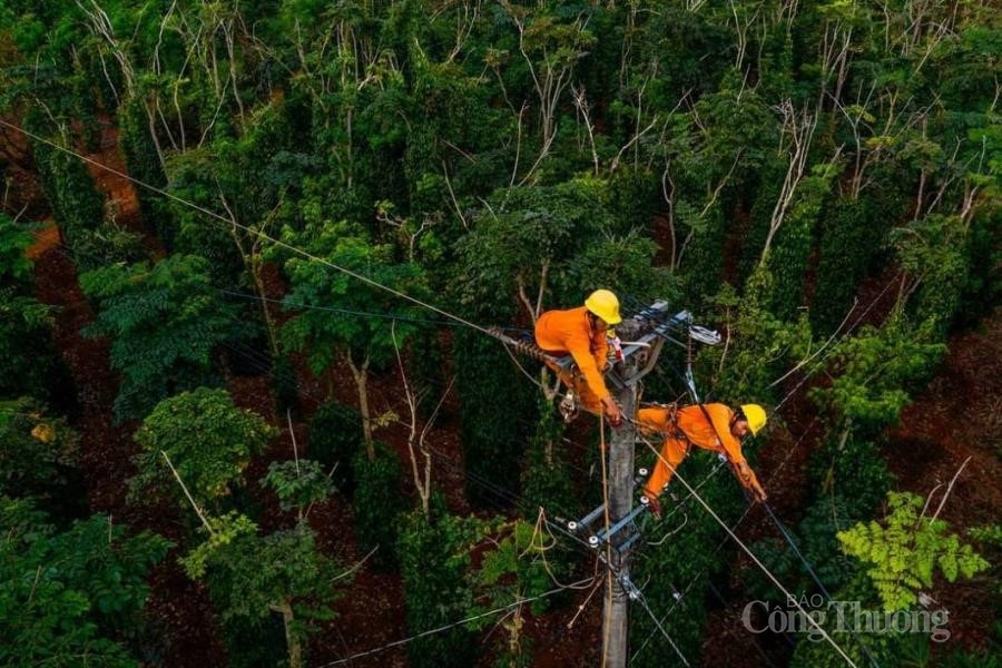 Gia Lai: Đảm bảo cấp điện an toàn, liên tục cho xã biên giới Gia Lai: Đảm bảo cấp điện an toàn, liên tục cho xã biên giới