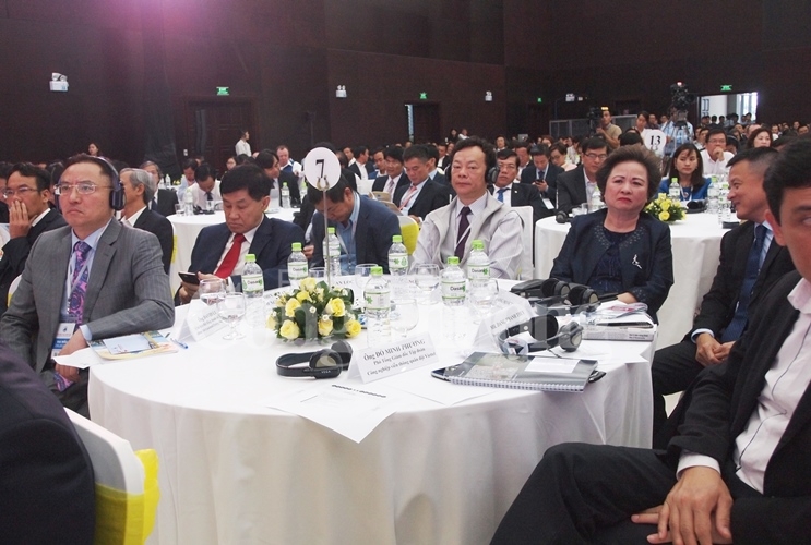 toa dam mua xuan 2019 de chinh quyen va doanh nghiep hieu nhau hon