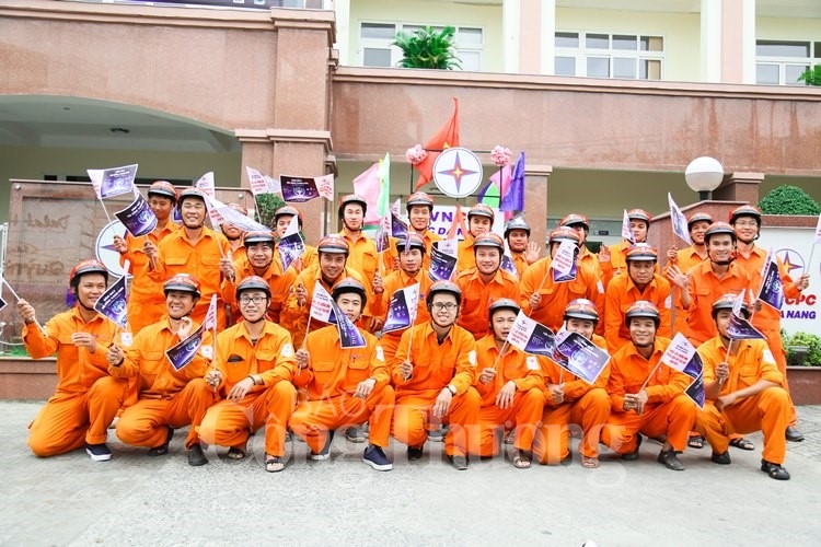 Đà Nẵng: Nhiều hoạt động hưởng ứng Chiến dịch Giờ trái đất 2019 da nang se mitting di bo huong ung chien dich gio trai dat 2019