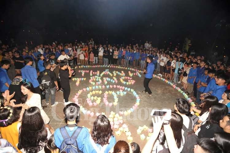 hoi an lung linh trong gio trai dat 2019