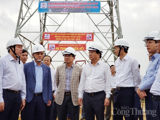 pho thu tuong trinh dinh dung kiem tra tien do thi cong cong trinh 500kv quang trach doc soi