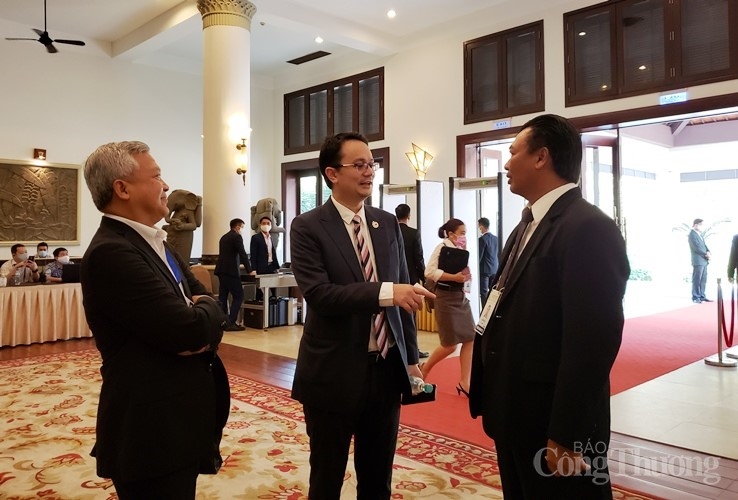 Hội nghị Bộ trưởng Kinh tế ASEAN hẹp lần thứ 26: Việt Nam đã thể hiện vai trò rất tích cực, chủ động hoi nghi bo truong kinh te asean hep lan thu 26 viet nam da the hien vai tro ra t tich cuc chu dong