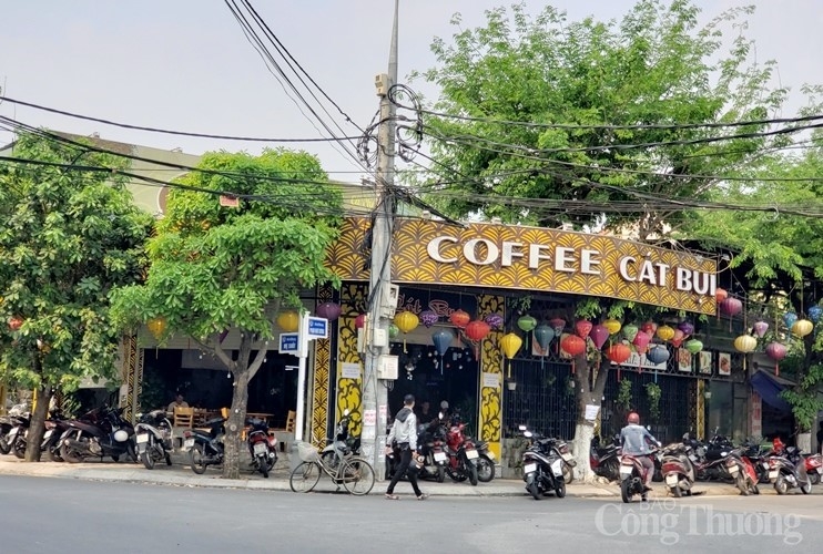 da nang cac co so kinh doanh dich vu an uong dong loat tam dung hoat dong