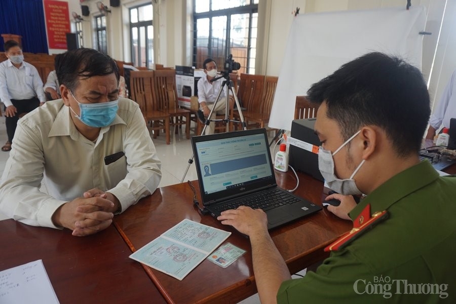 Công dân đã có căn cước mới phải thông báo điều chỉnh thông tin với cơ quan Thuế Công dân đã có căn cước mới phải thông báo điều chỉnh thông tin với cơ quan Thuế