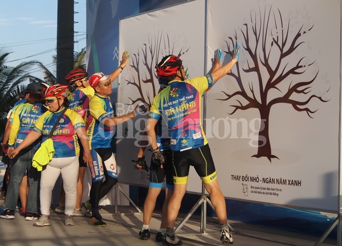 da nang khoi dong mua he voi khai truong mua du lich bien da nang 2019