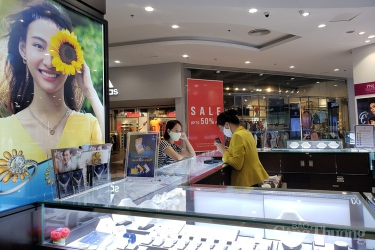 da nang doanh nghiep ho kinh doanh hoat dong tro lai sau ky ngu dong