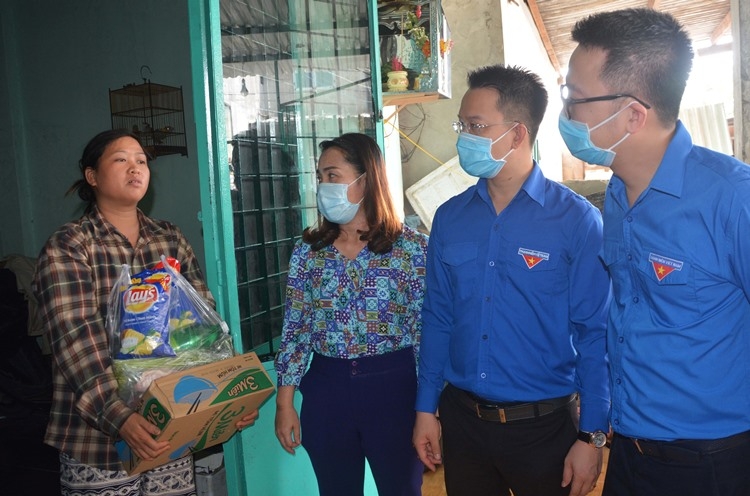 Đà Nẵng: 78.000 “bữa cơm” đến với các hộ nghèo, đối tượng yếu thế da nang 78000 bua com den voi cac ho ngheo doi tuong yeu the