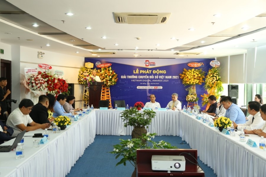 Phát động giải thưởng Chuyển đổi số Việt Nam năm 2021 Phát động giải thưởng Chuyển đổi số Việt Nam năm 2021