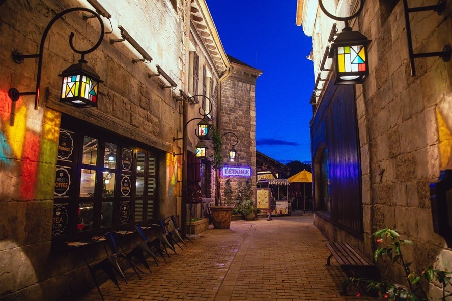 Bài 1: Kinh tế đêm – “Mỏ vàng” của du lịch chờ được khai phá Bài 1: Kinh tế đêm – “Mỏ vàng” của du lịch chờ được khai phá