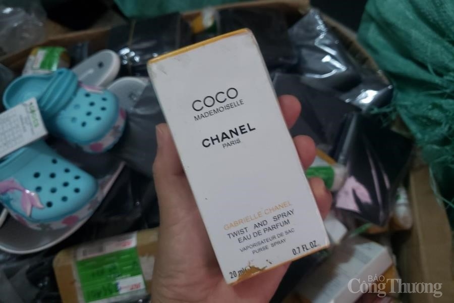 Đà Nẵng: Tạm gần 4.500 đơn vị sản hàng hóa không có hóa đơn, chứng từ