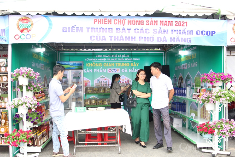 Đà Nẵng: Đẩy mạnh kết nối cung cầu, phát triển sản phẩm OCOP qua phiên chợ nông sản