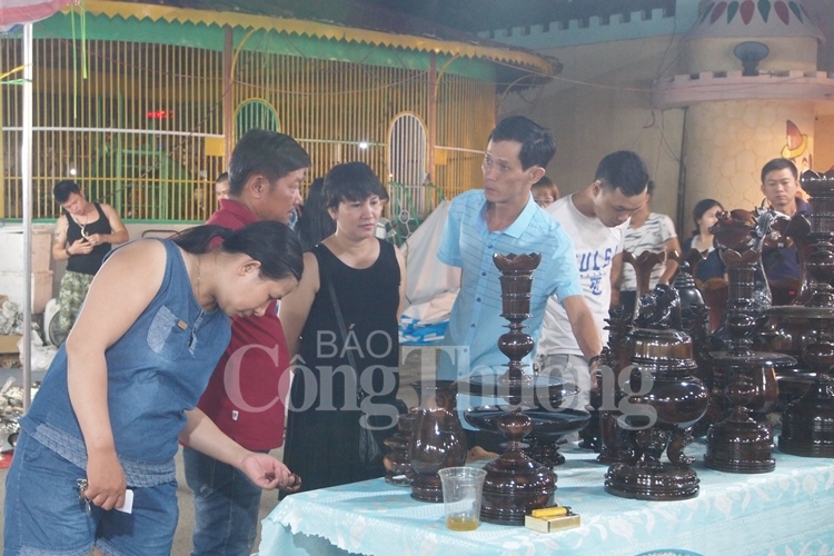 da nang 100 gian hang tham gia hoi cho trien lam nguoi viet nam uu tien dung hang viet nam