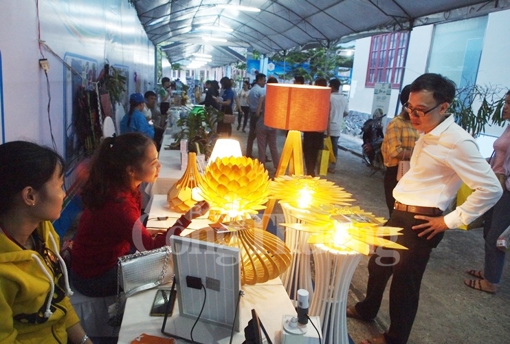 Quảng Nam: 93 gian hàng tham gia triển lãm khoa học công nghệ và khởi nghiệp quang nam 93 gian hang tham gia trien lam khoa hoc cong nghe va khoi nghiep