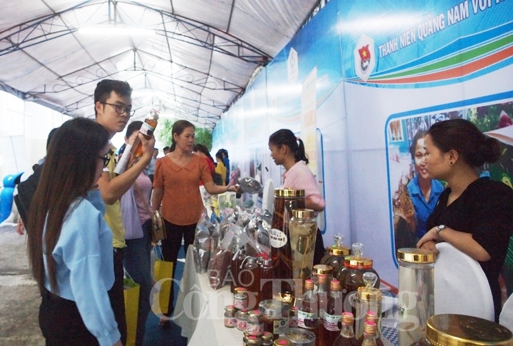 Quảng Nam: 93 gian hàng tham gia triển lãm khoa học công nghệ và khởi nghiệp quang nam 93 gian hang tham gia trien lam khoa hoc cong nghe va khoi nghiep