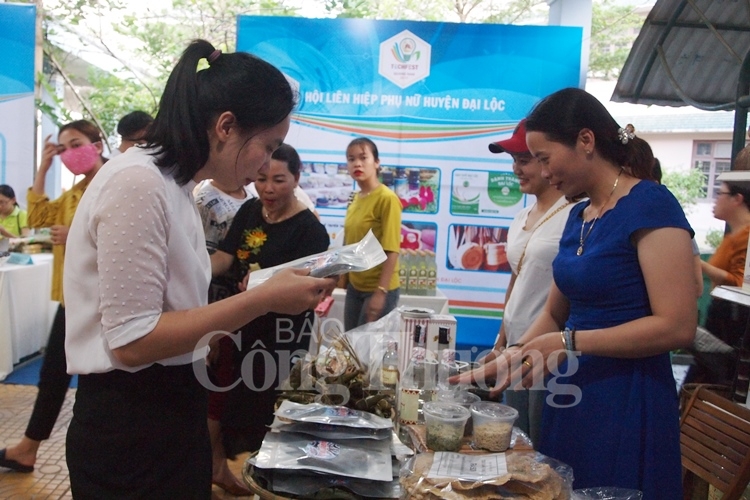 Quảng Nam: 93 gian hàng tham gia triển lãm khoa học công nghệ và khởi nghiệp quang nam 93 gian hang tham gia trien lam khoa hoc cong nghe va khoi nghiep