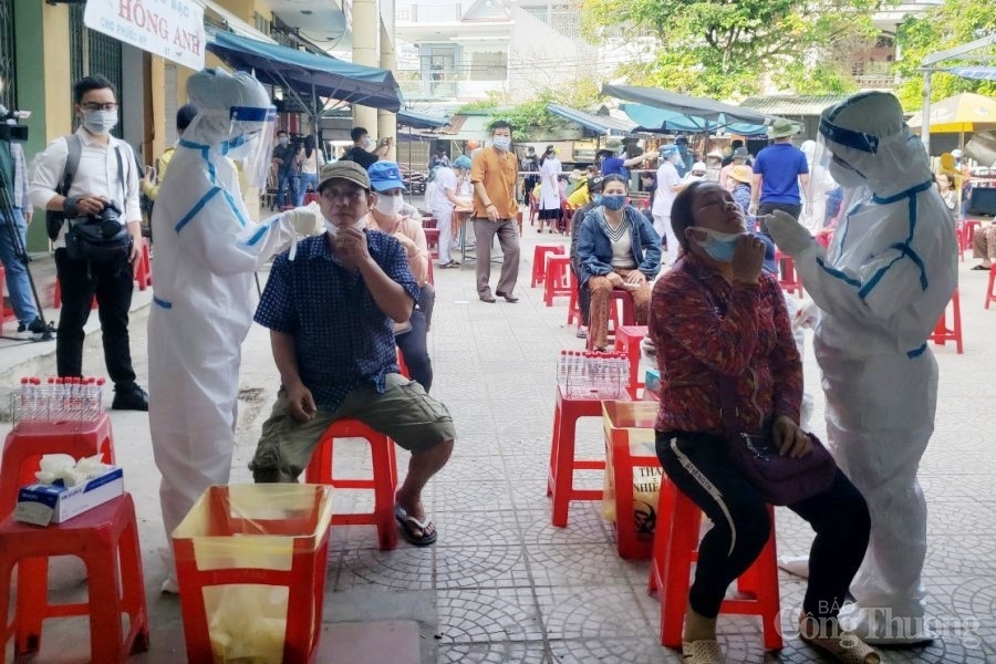 Đà Nẵng: Xét nghiệm diện rộng cho toàn bộ tiểu thương chợ Phước Mỹ
