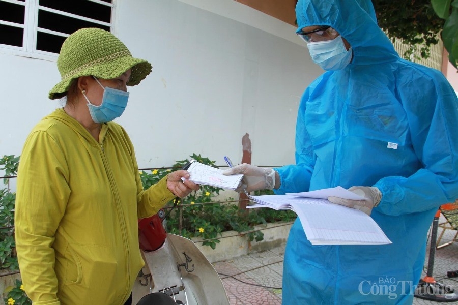 Đà Nẵng: Tích cực tuyên truyền bầu cử trong vùng phong toả, khu cách ly