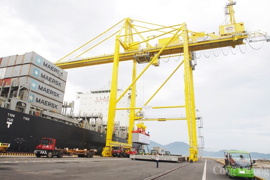 Đà Nẵng: Chi phí vận chuyển “neo” ở mức cao, doanh nghiệp xuất nhập khẩu gặp khó