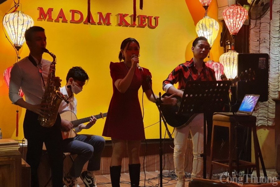 Bài 2: Khôi phục và phát triển mới các sản phẩm kinh tế đêm