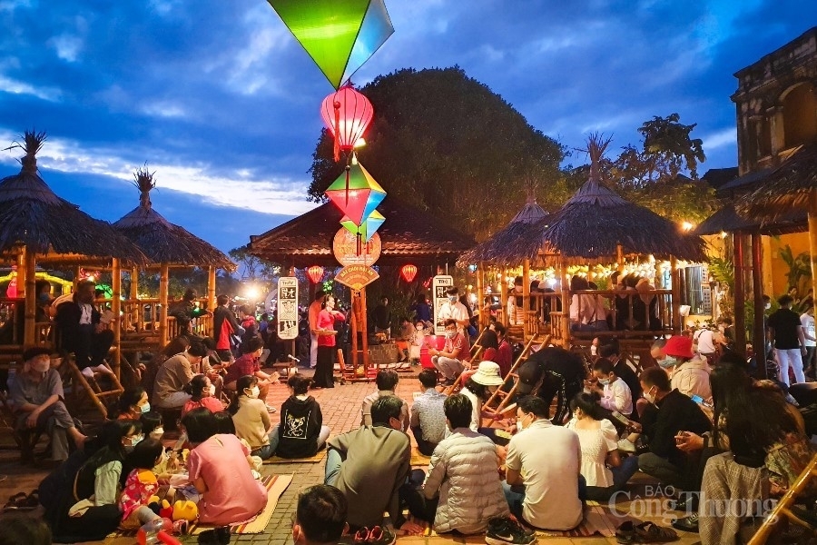 Bài 2: Khôi phục và phát triển mới các sản phẩm kinh tế đêm