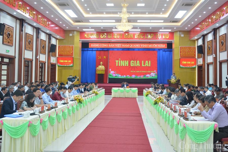 Thủ tướng Phạm Minh Chính: Tỉnh Gia Lai cần lấy nội lực là cơ bản, có tính quyết định, thu hút nguồn lực tạo đột phá