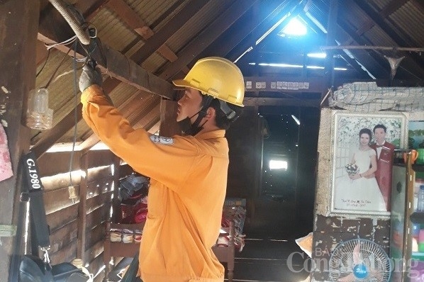 nganh dien trong hanh trinh thay ao moi cho lang tro