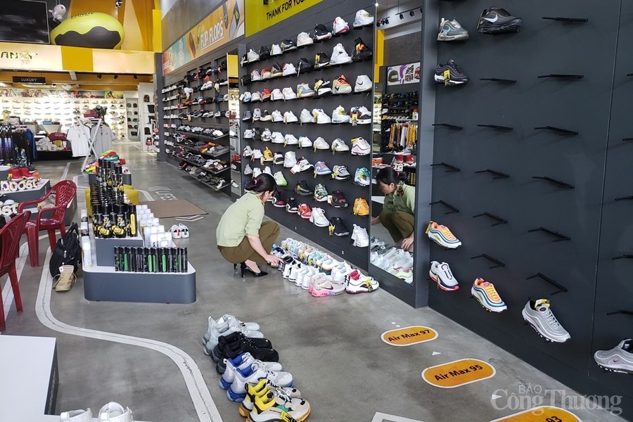 da nang phat hien hang nghin san pham nghi gia mao nhan hieu noi tieng