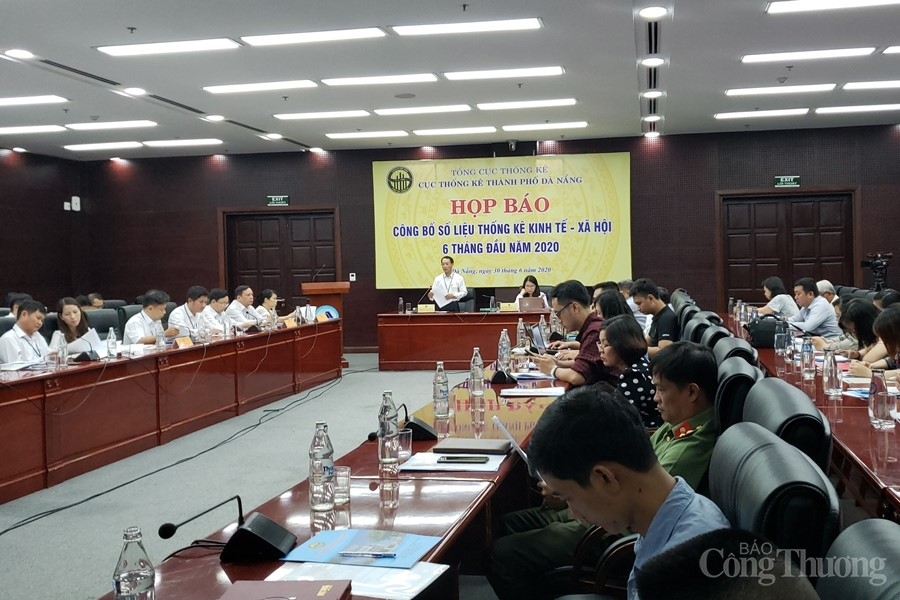 lan dau tien kinh te da nang tang truong am grdp giam 361