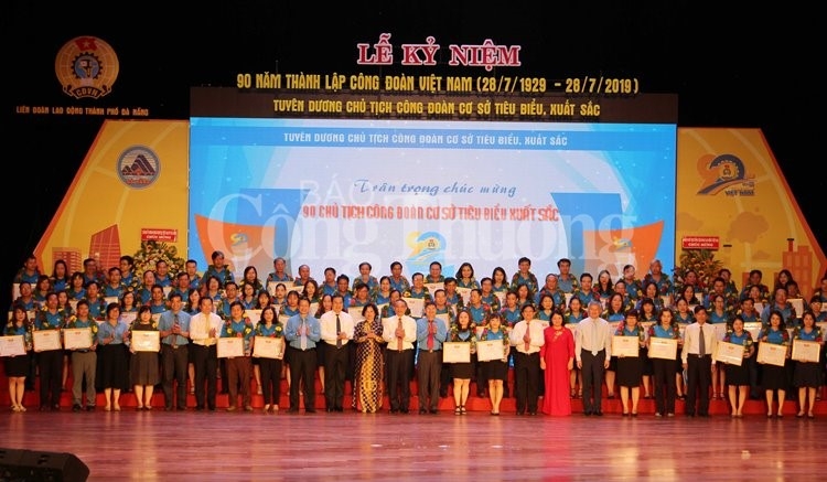 Đà Nẵng: Trao 30 mái ấm công đoàn cho công nhân, người lao động da nang trao 30 mai am cong doan cho cong nhan nguoi lao dong