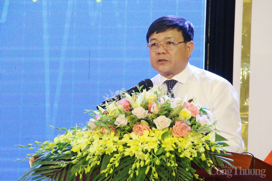 Ba Đồn phải xác định thu hút các nguồn lực là nhiệm vụ chiến lược ưu tiên hàng đầu ba don phai xac dinh thu hut cac nguon luc la nhiem vu chien luoc uu tien hang dau