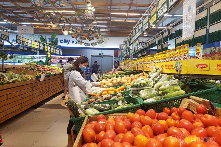 hang hoa doi dao nguoi dan da nang binh tinh buoc vao cuoc chien covid 19