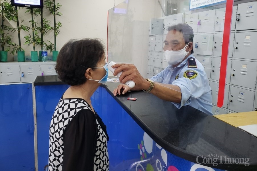 Đà Nẵng: Chợ, siêu thị vẫn mở cửa, hàng hóa về liên tục, người dân không nên tích trữ da nang cho sieu thi van mo cua hang hoa ve lien tuc nguoi dan khong nen tich tru