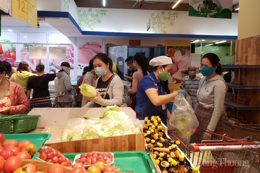 Đà Nẵng: Chợ, siêu thị vẫn mở cửa, hàng hóa về liên tục, người dân không nên tích trữ da nang cho sieu thi van mo cua hang hoa ve lien tuc nguoi dan khong nen tich tru