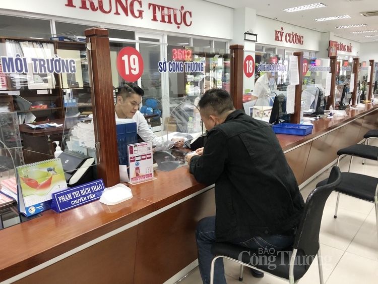 Đà Nẵng: Dừng việc tiếp nhận trực tiếp giải quyết thủ tục hành chính