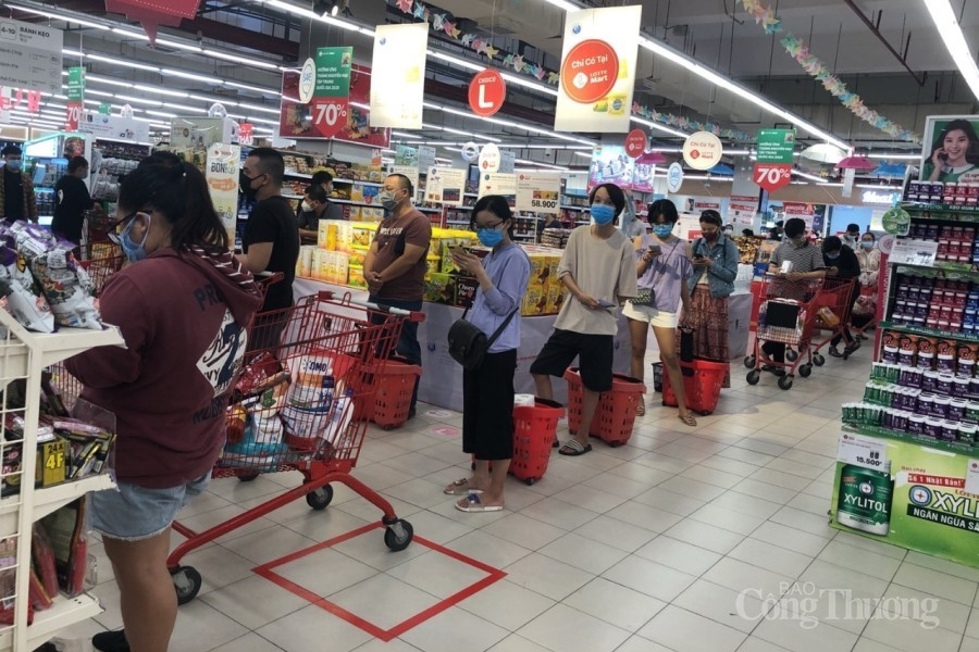 Đà Nẵng: Xử lý cửa hàng cố tình bán hàng ship mang về dù biết cấm bán