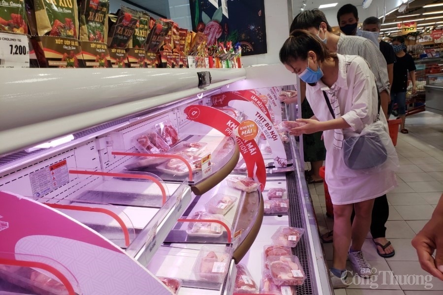 Đà Nẵng: Siêu thị tăng mạnh hàng thực phẩm tươi sống, tiểu thương các chợ nghiêm túc thực hiện giãn cách Đà Nẵng: Siêu thị tăng mạnh hàng thực phẩm tươi sống, tiểu thương các chợ nghiêm túc thực hiện giãn cách